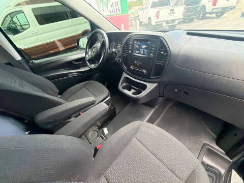 2022 Mercedes-Benz Metris Cargo