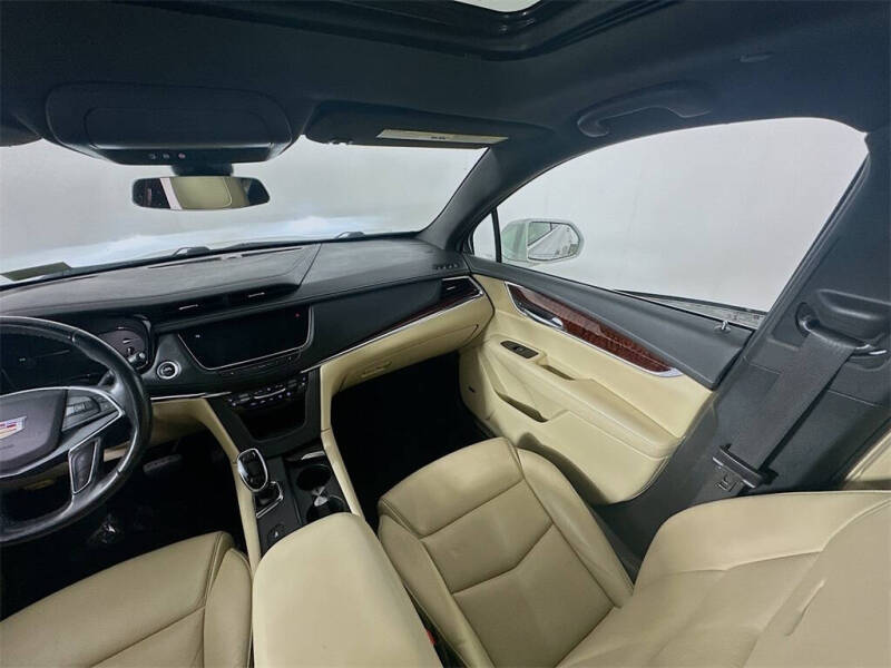 2019 Cadillac XT5 Premium Luxury