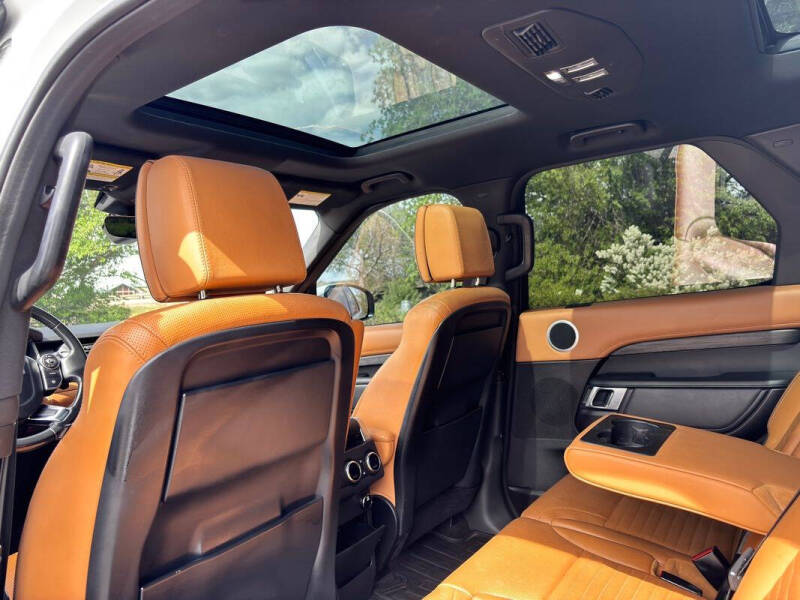 2017 Land Rover Discovery HSE Luxury