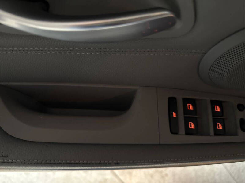 2011 BMW 3 Series 335i