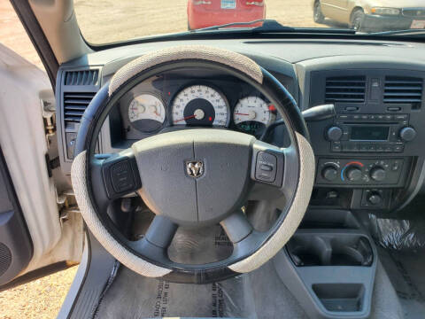 2005 Dodge Dakota ST