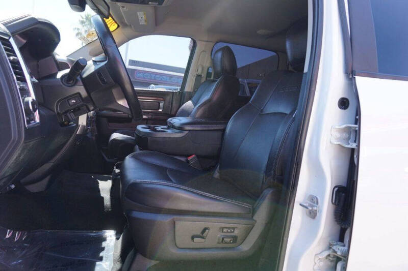 2017 RAM 1500 Laramie