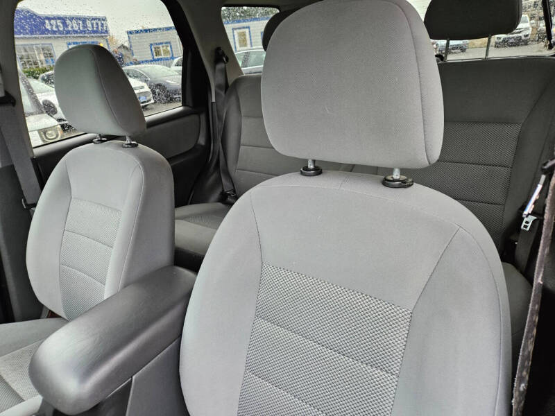 2005 Ford Escape XLT