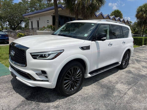 2023 Infiniti QX80 Luxe