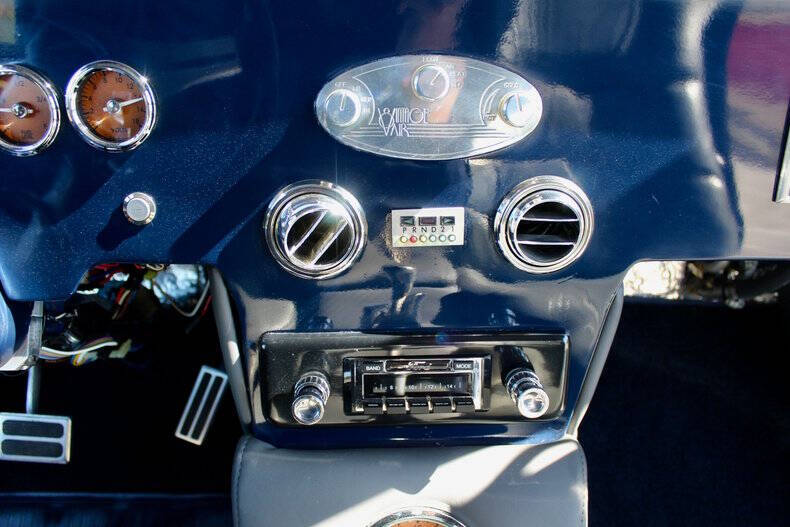 1946 Ford Super Deluxe