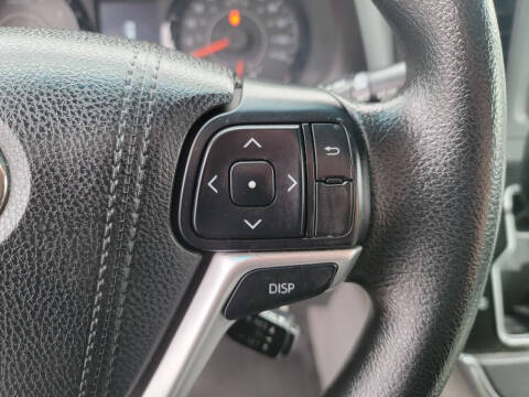 2017 Toyota Sienna LE 7-Passenger