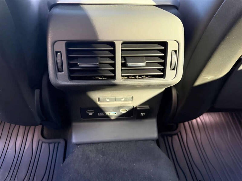 2019 Land Rover Range Rover Velar P380 R-Dynamic HSE