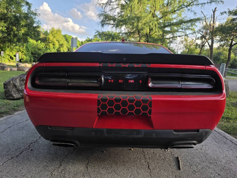 2016 Dodge Challenger R/T Scat Pack