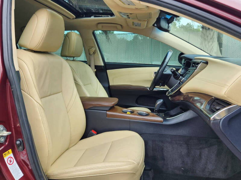 2015 Toyota Avalon Hybrid XLE Touring