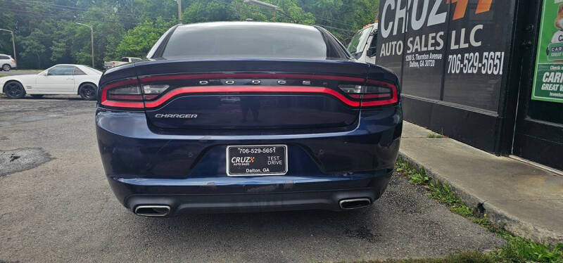 2016 Dodge Charger SE