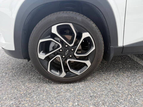 2025 Chevrolet Trax RS