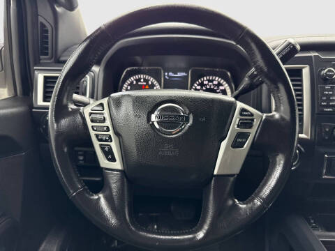 2018 Nissan Titan SV