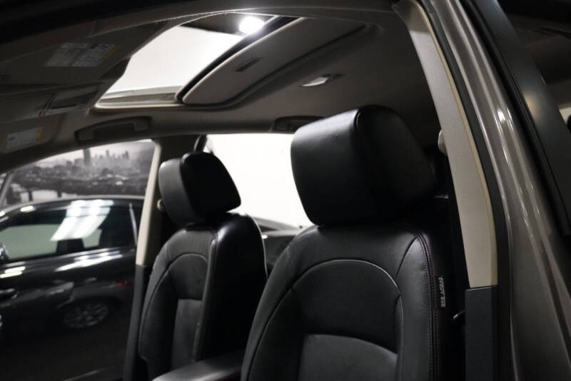 2011 Nissan Rogue SV