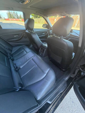 2013 BMW 3 Series 328i