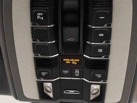 2015 Porsche Panamera