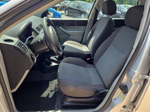 2006 Ford Focus ZX4 S