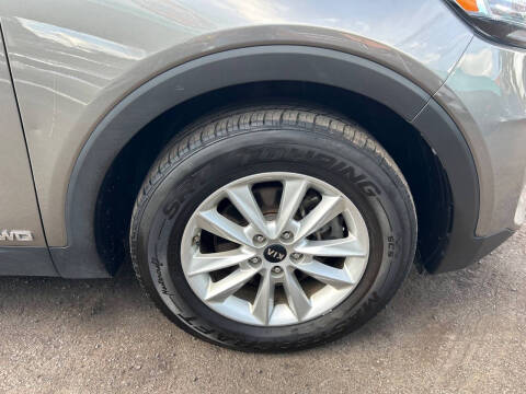 2019 Kia Sorento LX V6