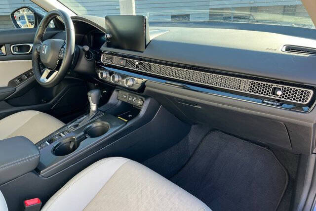 2024 Honda Civic Touring