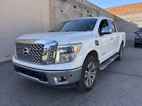 2017 Nissan Titan SL