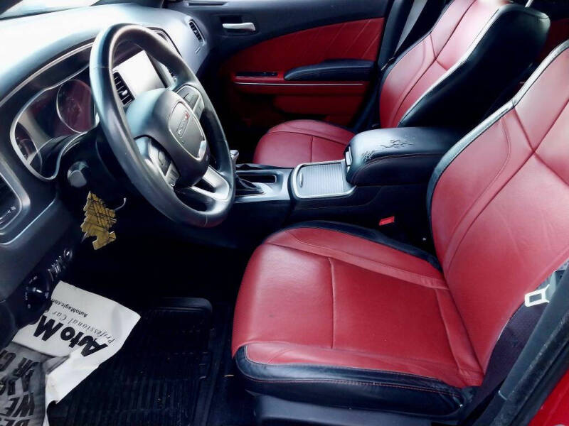 2015 Dodge Charger SXT