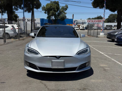 2016 Tesla Model S 90D