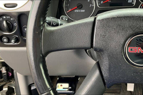 2005 GMC Envoy XUV SLE