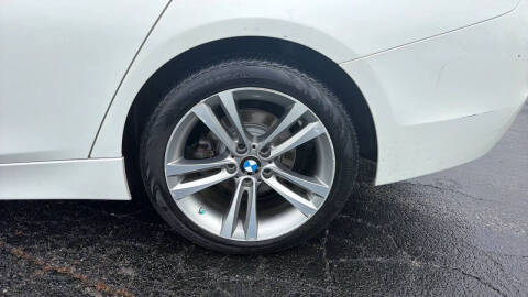 2018 BMW 3 Series 330i xDrive