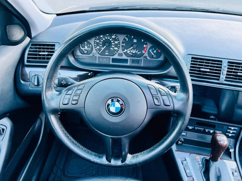 2003 BMW 3 Series 325i