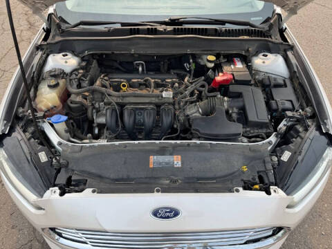 2015 Ford Fusion SE