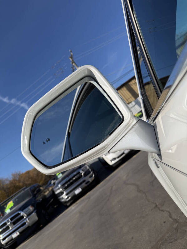 2017 Cadillac XT5 Platinum