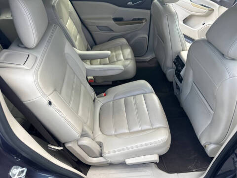 2018 GMC Acadia Denali