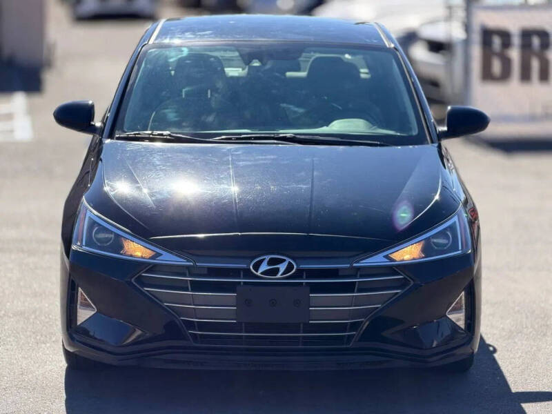 2020 Hyundai Elantra