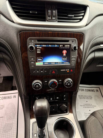 2016 Chevrolet Traverse LT