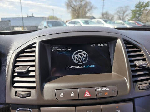 2013 Buick Regal Premium 2