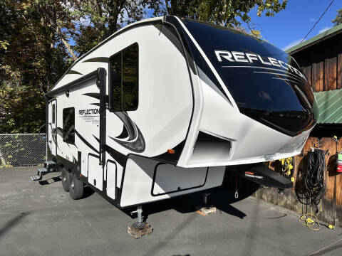 2023 Grand Design RV Reflection 226RK / 26ft for sale at Jim Clarks Consignment Country - 5th Wheel Trailers in Grants Pass OR