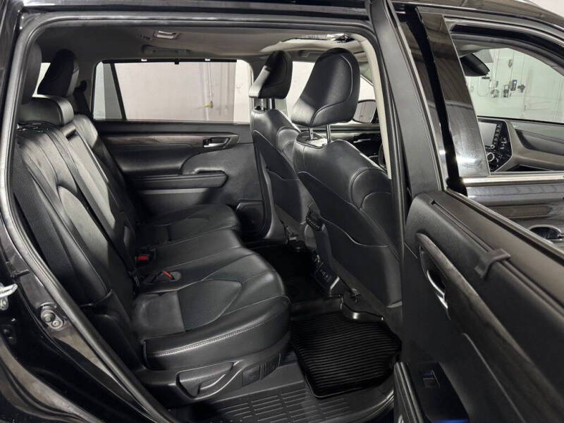 2020 Toyota Highlander Limited