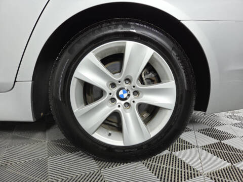 2013 BMW 5 Series 528i xDrive