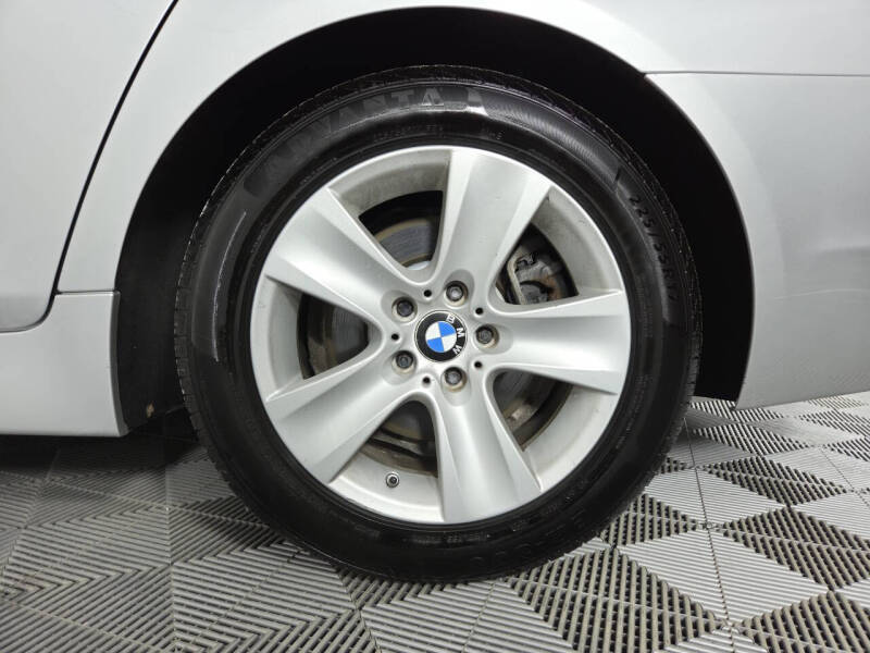 2013 BMW 5 Series 528i xDrive