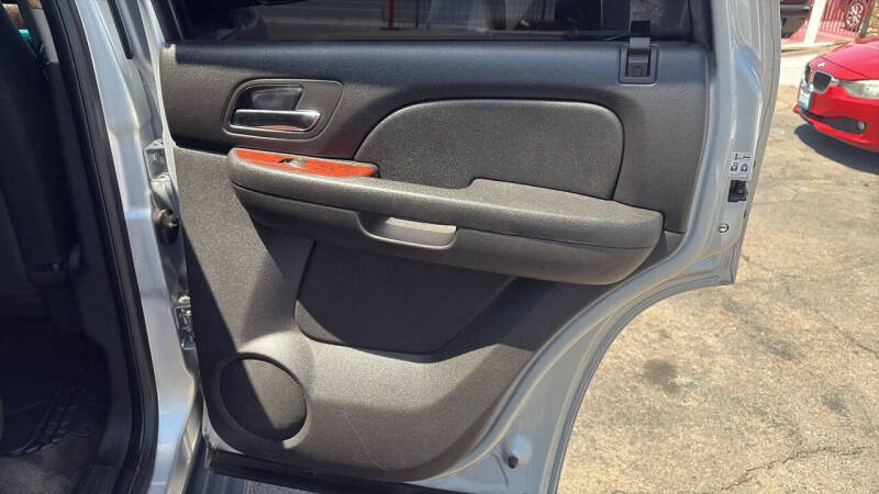 2013 GMC Yukon SLE