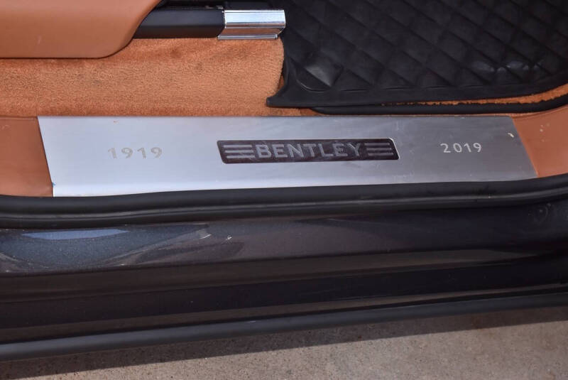 2020 Bentley Bentayga V8