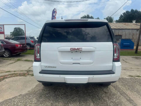 2017 GMC Yukon SLT