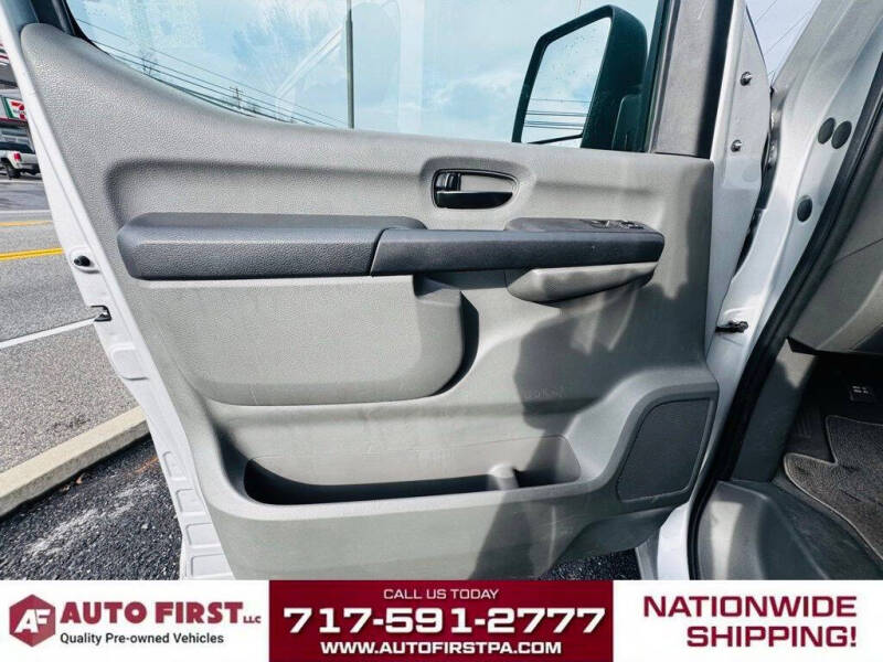 2019 Nissan NV 3500 HD SV