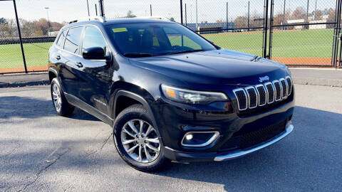 2019 Jeep Cherokee for sale at Maxima Auto Sales in Malden MA