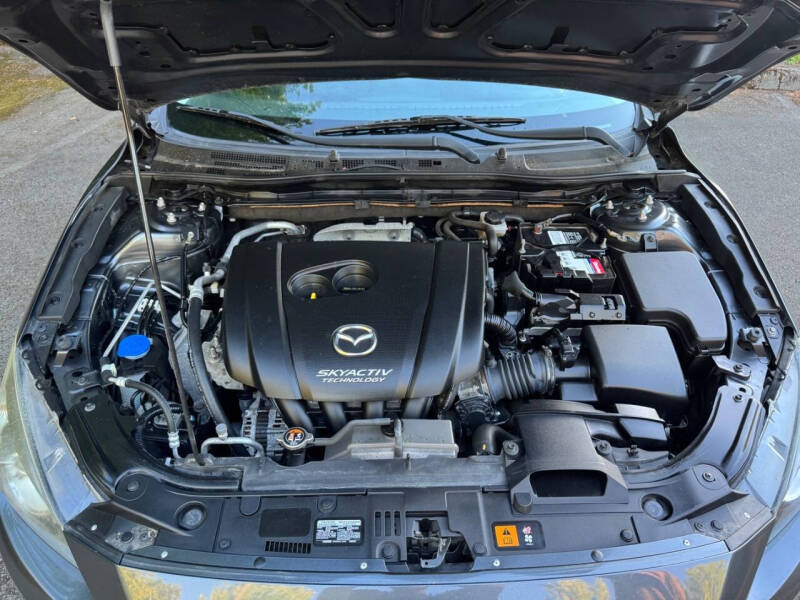 2016 Mazda MAZDA3 i Touring