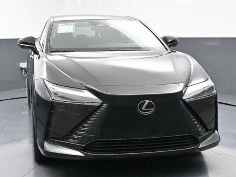 2023 Lexus RZ 450e Luxury