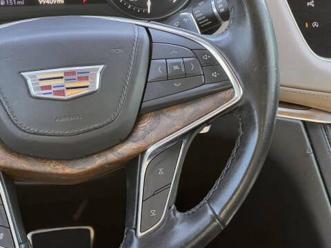 2022 Cadillac XT5 Sport