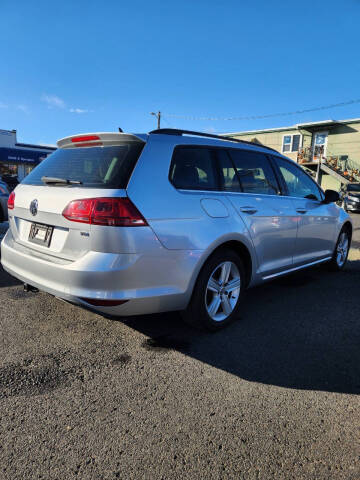 2015 Volkswagen Golf SportWagen TDI SE