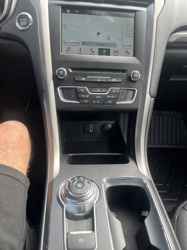 2018 Ford Fusion SE