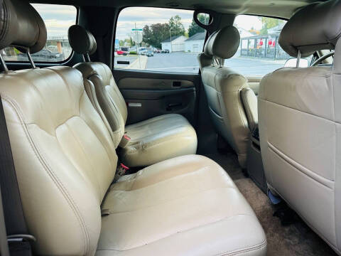 2002 GMC Yukon XL Denali