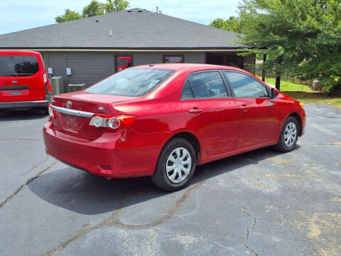 2011 Toyota Corolla LE